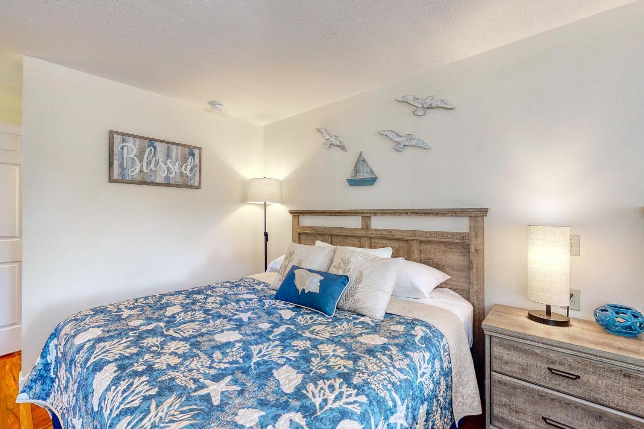 The Holiday House Condominiums Wells Bagian luar foto